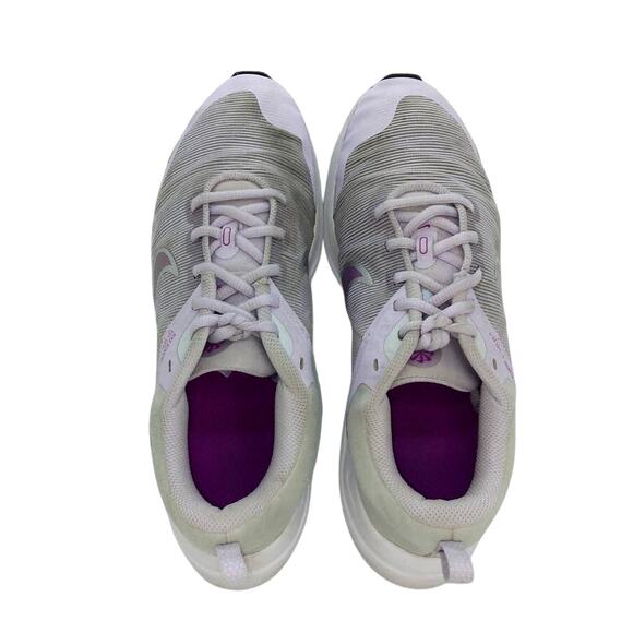 NIKE DOWNSHIFTER 12 Jr. Girls Violet/Gray Running Sneakers- Size: 5 1/2Y - Picture 3 of 6